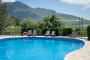 ¡La zona de la piscina es de unos 160 m2!